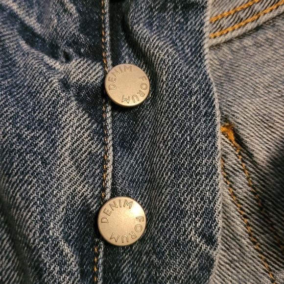 Aritzia Denim Forum The Joni High Rise Loose Jeans - Picture 6 of 9